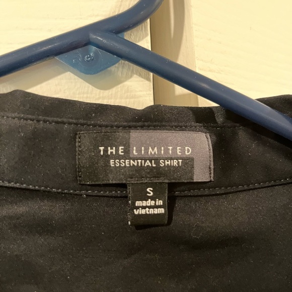 Black button up from The Limited - Picture 2 of 4